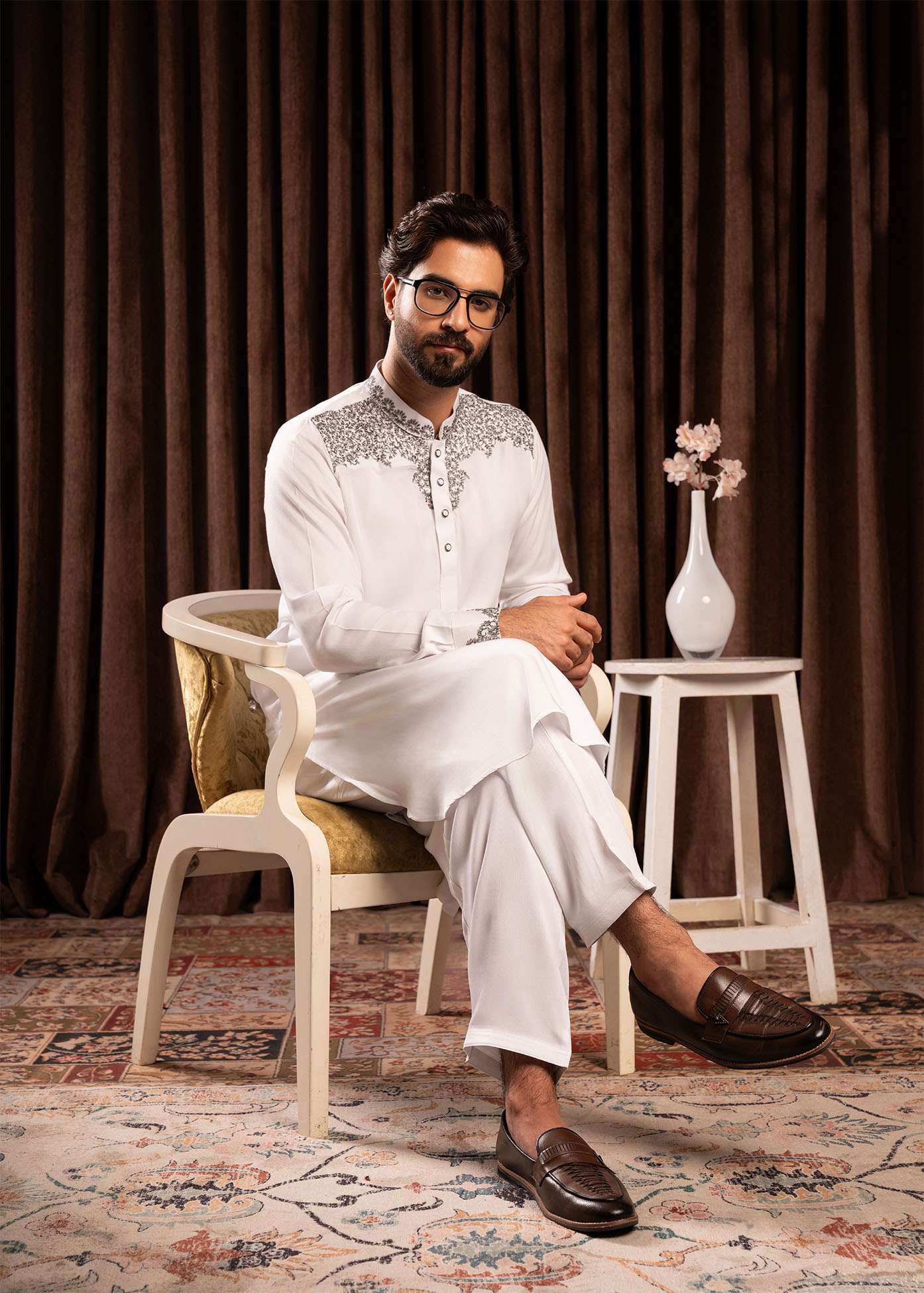 Men’s Signature Kabli Set- WHITE